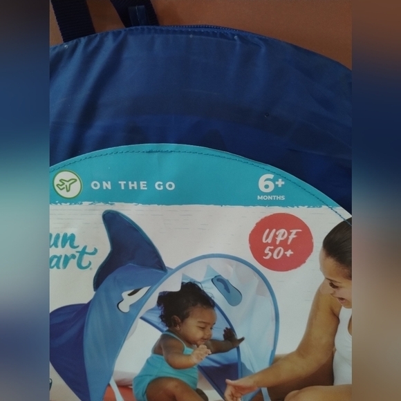 New Sun smart on the go baby beach shark canopy pop up sun shelter - Picture 2 of 4